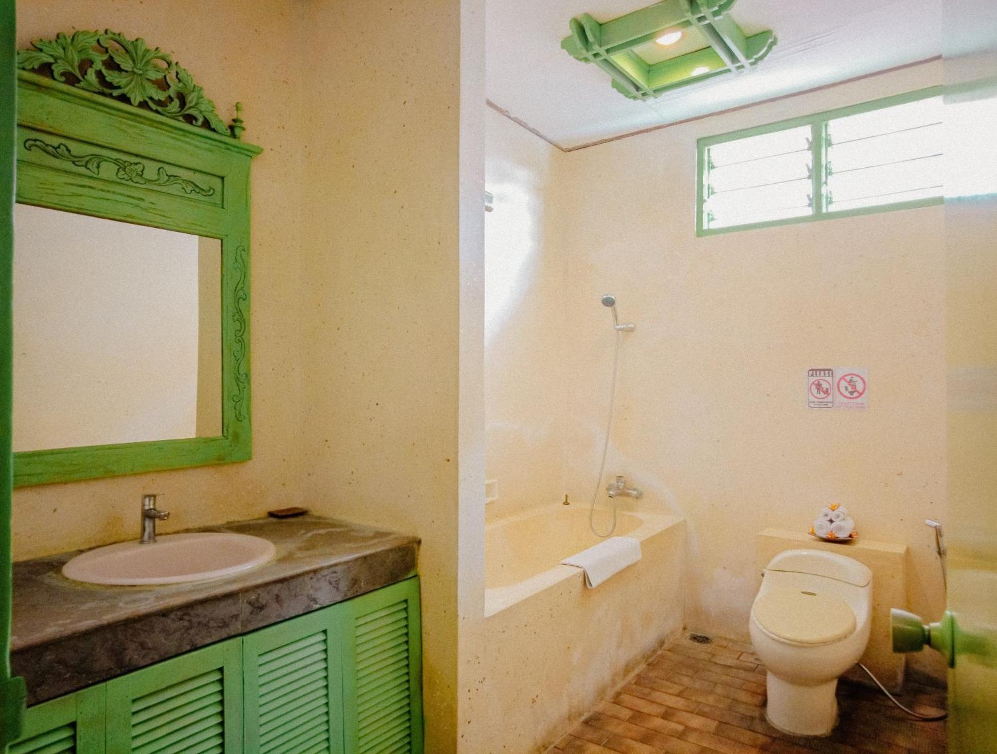 Bs Home Kuta Lombok Eksteriør billede